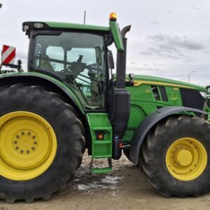 6215R John Deere 2024