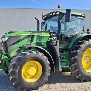 6R 215 John Deere 2022