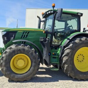 6215R John Deere 2021