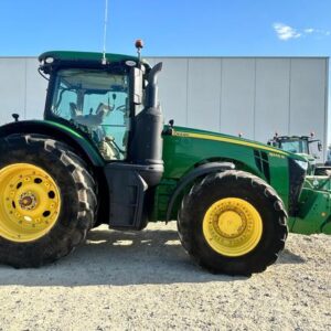 8245R John Deere 2020