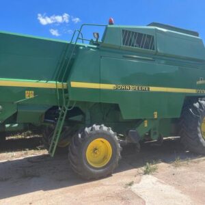 2264 HM John Deere 2000
