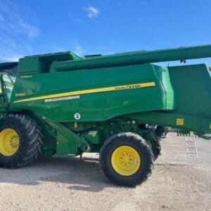 W650 HM John Deere 2019