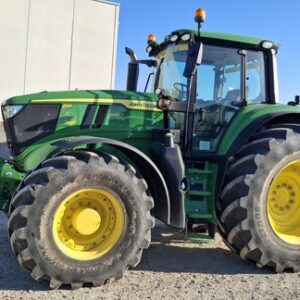 6M 200 John Deere 2025