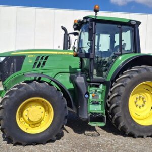 6195M John Deere 2021