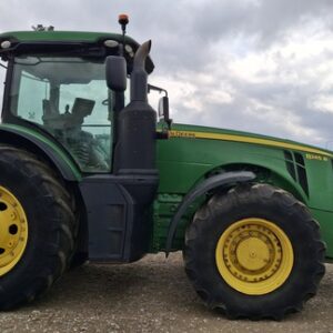 8245R John Deere 2020